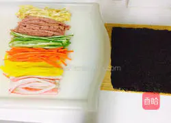 Illustration of how to make sushi 2