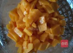 Homemade with electric baking pan Illustration of how to make yogurt and mango towel rolls 6