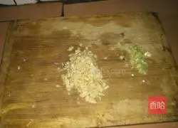 Illustration of how to make delicious potato pancakes 2