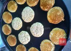 How to make milk banana cake Illustration 4