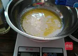 Illustration of how to make non-defoamed cocoa sponge cake 6