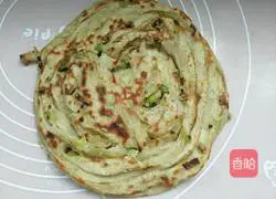 Thousand-layer scallion pancake recipe 12