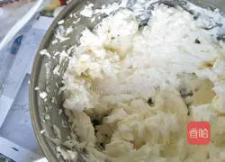 Illustration of how to make buttercream cake 2