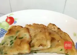 Illustration of how to make scallion pancakes 8