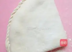 Illustration of how to make chive meatloaf 9