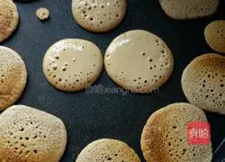 Illustration of how to make pancakes 6