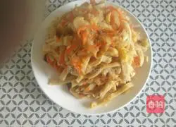 Illustration of how to make three-strand fried cakes 4