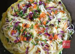 Illustration of how to make noodles and egg pancakes 6