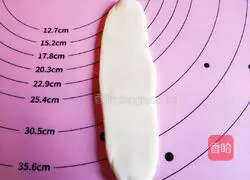 Illustration of how to make bean paste cake 10