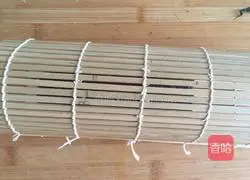 Illustration of how to make duck sushi 14