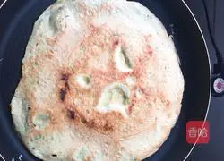 Illustration of how to make egg and green onion cake 8