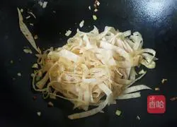 Illustration of how to make fried pancakes 7