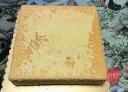 Illustration of how to make 10-inch sponge cake with beaten whole eggs 13