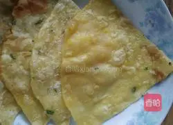 Illustration of how to make scallion egg pancake 5