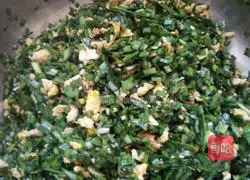 Chives Illustration of how to make egg pancake 5