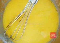 Illustration of how to make six-inch heart-shaped chiffon cake 4