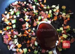 Illustration of how to make caviar mixed rice 11