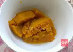 Illustration of how to make fried pumpkin cake 2