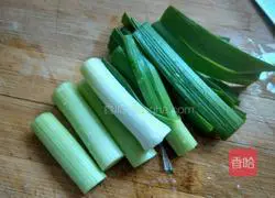 Illustration of how to make fried pancakes 3