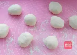 Illustration of how to make scallion pancakes 7