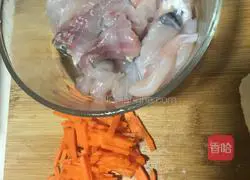 Illustration of how to make spicy scallion pancake 2