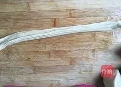 Illustration of how to make hand cakes 6