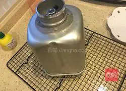 Illustration of how to make sponge cake (bread machine version) 16