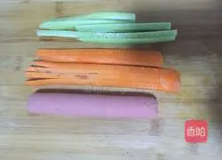 Illustration of how to make egg skin sushi 3