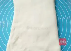 Illustration of how to make Kuaishou shortbread (mung bean filling) 8