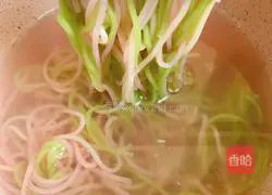 Noodles and Egg Pancakes Tutorial Illustration 4