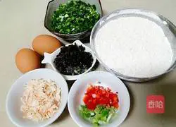 Illustration of how to make homemade colorful vegetable pancakes 1