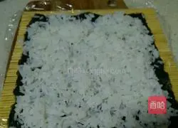 Illustration of how to make sushi 4