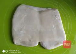 Rose Flower Cake Recipe Illustration 15