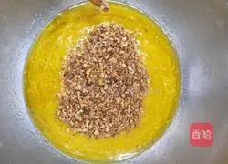 Illustration of how to make peanut and walnut crisps 4