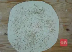 Illustration of how to make bean dregs and sesame cakes 3