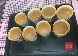 Illustration of how to make cream cupcakes 7