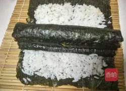 Cute bear sushi recipe illustration 5