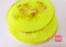 Illustration of how to make egg yolk waffles 6