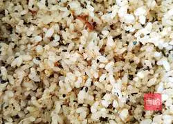 Illustration of how to make meat floss and ham sushi 3