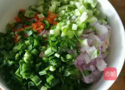 Illustration of making tofu and vegetable pancakes 2