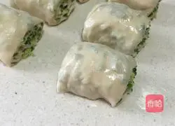 Illustration of how to make scallion pancakes 13