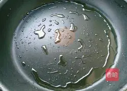 Illustration of how to make fried potato and egg pancakes 7