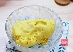 Illustrated recipe for baking pumpkin pie 7