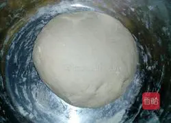 Illustration of how to make dough cakes 1