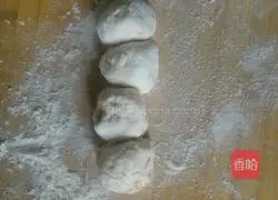 Illustration of making bean dregs cake 6