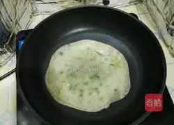 An alternative way to eat dumpling wrappers~~~How to make scallion pancakes 9