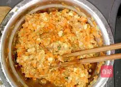 Pork pie Illustration of how to do it 2