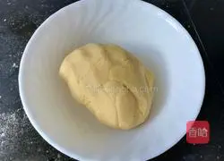 Illustration of how to make sweet potato cake 6