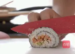 Classic sushi recipe illustration 5