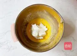 Salted Cream Almond Box Cake Recipe Illustration 14